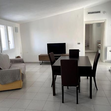 I Tre Soli Casa Vacanze ロッツォラーイ エクステリア 写真